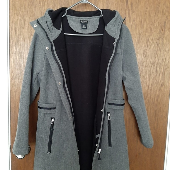 Haggar Raincoat - Picture 2 of 4